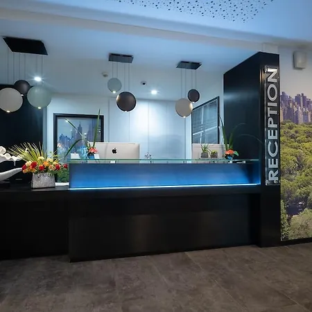 Otel Park &